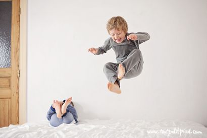 10 conseils simples pour photographier votre enfant de sauter sur le lit (comment faire sauter la photographie tir) 10 conseils simples pour photographier votre enfant de sauter sur le lit