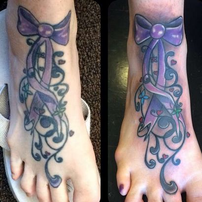 125 magnifiques Girly tatouages de pied et les dessins (ruban) 125 magnifiques Girly Tatouages pieds et Designs