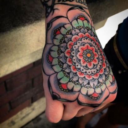 125 Mandala Tattoo Designs mit Bedeutungen - Wild Tattoo Art