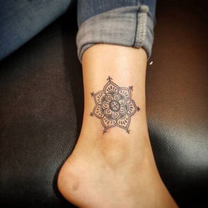 125 Mandala Tattoo Designs mit Bedeutungen - Wild Tattoo Art