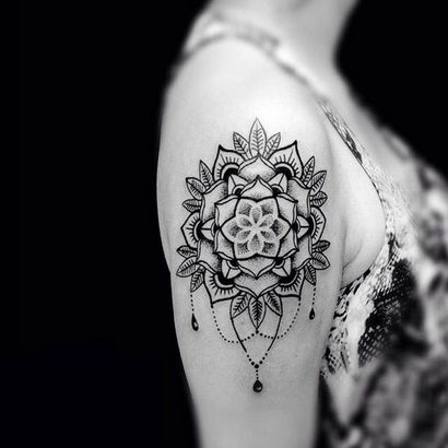 125 Mandala Tattoo Designs avec Meanings - Tattoo Art sauvage