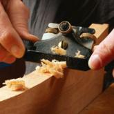 12 Outils à main pour le travail du bois