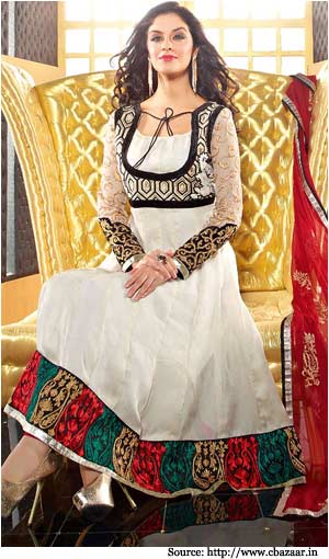 13 salwar kameez Neck Designs -Boat, Carré, Haut customisée (modèles) 13 salwar kameez Neck Designs -Boat, Carré, col montant