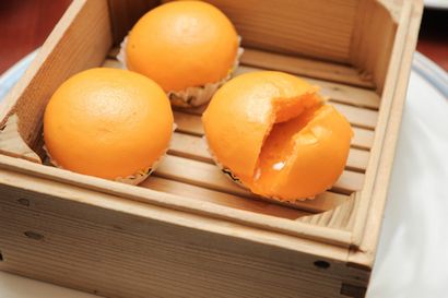 15 Unbelievable gesalzenem Eidotter Custard-Brötchen (Liu Sha Bao) in Singapur