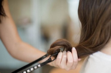16 Untraditional Wege, um Ihre Haare in einem Knoten zu tragen