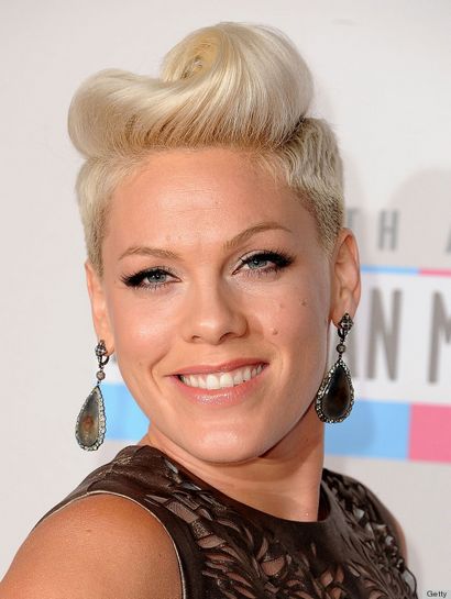 17 Coupes de cheveux Nous Pompadour - D En fait Oser (PHOTOS), HuffPost (coiffures des années 50) 17 Coupes de cheveux Nous Pompadour - D En fait Oser (PHOTOS), HuffPost