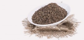 19 Avantages étonnants et utilisations de Cumin (Jeera) pour la peau, des cheveux et santé