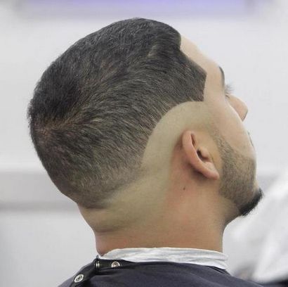 20 Variations de Buzz Cuts avec différentes longueurs et détails