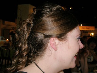 25 Hübsches Curly Updo Frisuren