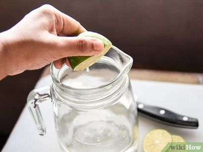 2 Facile façons de faire citron ou de lime l'eau (avec des images)