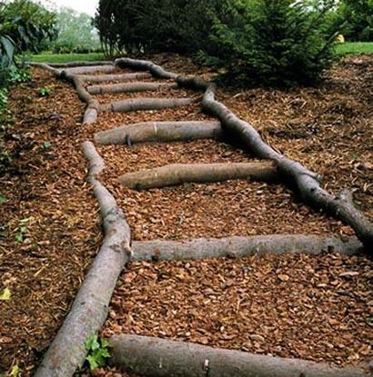 30 idées pour la conception verte de magnifiques sentiers de jardin en bois