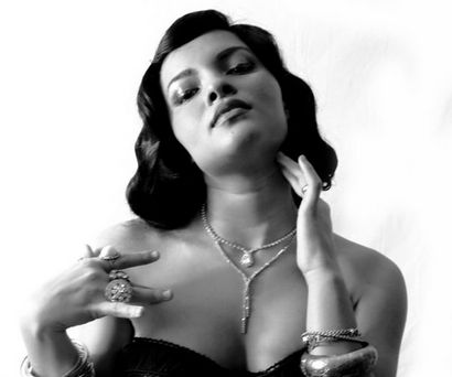 30 élégant Old Hollywood Coupes de cheveux (look rétro classique) 30 élégant vieux Coiffures Hollywood
