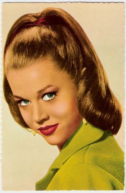31 années 50 simples et faciles coiffures avec Tutoriels - Designs enjolivé