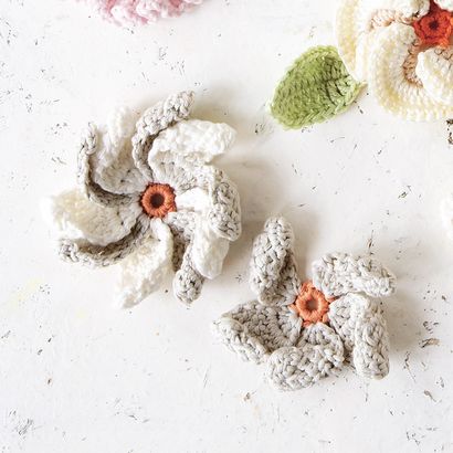 40 fleurs au crochet et quoi faire avec eux - Mollie Makes (fait) 40 fleurs au crochet et quoi faire avec eux - Mollie Makes