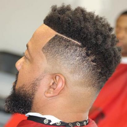 40 Das Rühren Curly Frisuren für Black Men