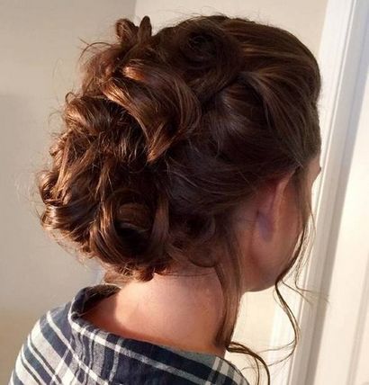 40 Updos für langes Haar - Einfache und nette Updos für 2017