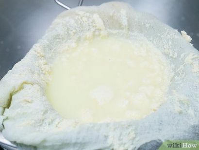 4 Facile façons de faire ricotta (avec photos)