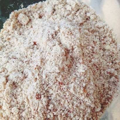 4 étapes simples pour faire de votre propre amande farine, aliments entiers simplement