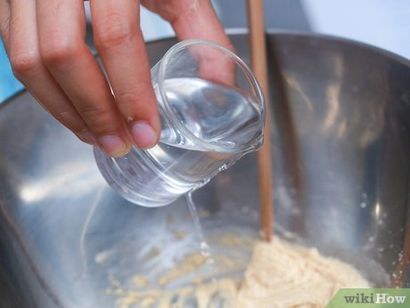 4 façons de faire un miel et flocons d'avoine Masque Visage