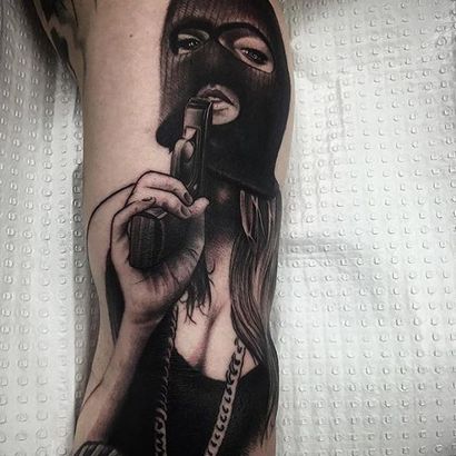 50 Tough Prison Tattoos und ihre Bedeutungen - Sehen Sie sich selbst (ihre) 50 Tough Prison Tattoos und ihre Bedeutungen - Passt auf Euch