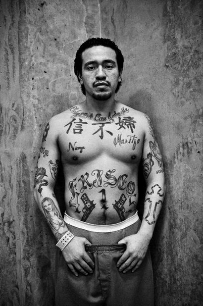 50 Tough Prison Tattoos und ihre Bedeutungen - Passt auf Euch