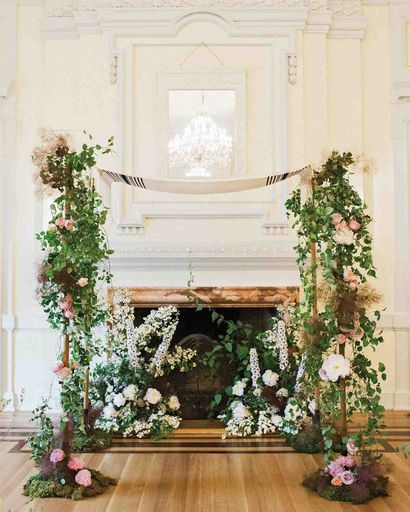 59 Arches de mariage qui va instantanément mettre à jour votre cérémonie, Martha Stewart Weddings