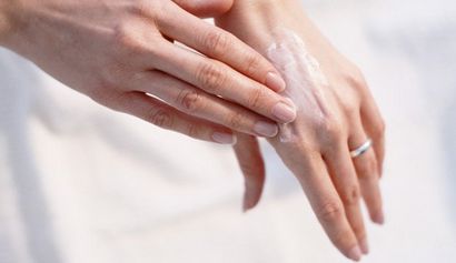 7 Gründe, Ihre Hände sehen Alt-und wie sie zu beheben