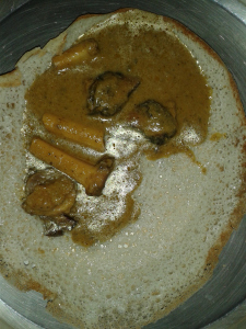 Aatu kaal kulambu (curry Paaya), theycallmepalli