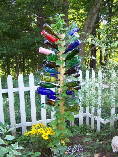 Un arbre de bouteille pour mon jardin - La réutilisation Junk - Comment faire une bouteille d'arbre Creations, hubpages