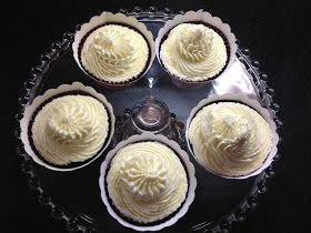 Un coup de pied à la porte Garde-manger Comment faire le parfait Buttercream Frosting