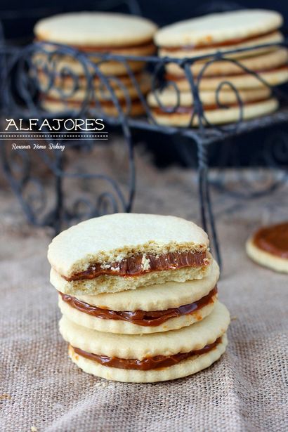 Alfajores - dulce de leche biscuits sandwich recette