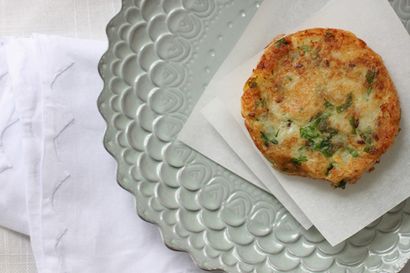 Aloo Tiki- pommes de terre de la manière Cutlets pakistanaise (pomme de terre) Aloo Tiki- pommes de terre Escalopes de la manière pakistanaise