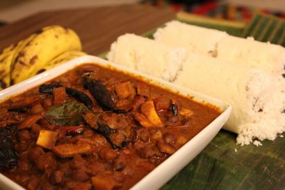 Ammas Küche Tägliche VARUTHARACHA Kadala CURRY