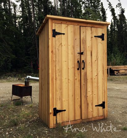 Ana White, Petit extérieur Shed ou un placard reconverti en Smokehouse - Projets de bricolage (en plein air) Ana White, Petit extérieur Shed ou un placard reconverti en Smokehouse - Projets de bricolage