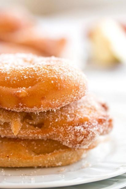 Apple-Fritter Rezept mit Zimt-Zucker - Easy Fall Dessert