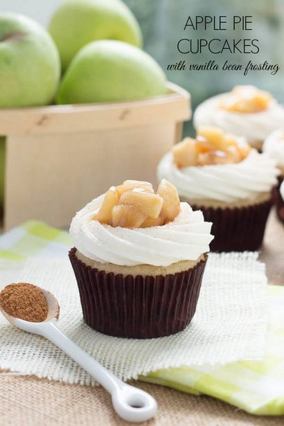 Apfelkuchen-Cupcakes mit Vanille-Buttercreme Zuckerguss - Spoonful of Flavor