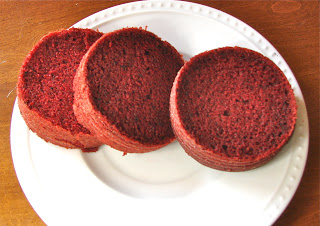 Ashleigh Haus Mini Roter Samt-Kuchen