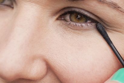 A Trick Eyeliner Sneaky à vos yeux Pop, YouBeauty