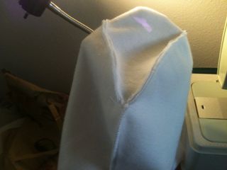 Assassine - s Creed Hoodie Mod 8 Steps