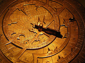 Astrolabe - Ordinateur magnifique sur le Ancients ~ Kuriositas