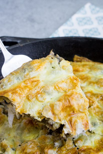 Une viande traditionnelle et de pommes de terre Recette de Bosnie Burek, Petit déjeuner Burek Pie