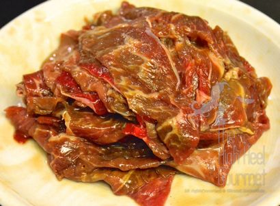 Thai authentique Guay Tiew Rad Na, nouilles à la viande et le brocoli en sauce, le talon haut Gourmet