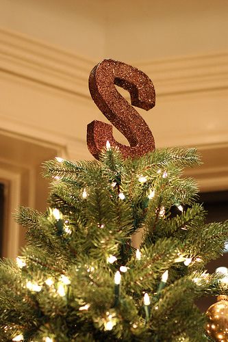 Fantastische DIY Weihnachtsbaum-Deckel-Ideen - Tutorials