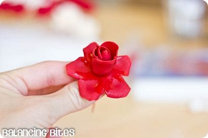 Morsures Comment faire un équilibre entre petits Gum Roses Paste