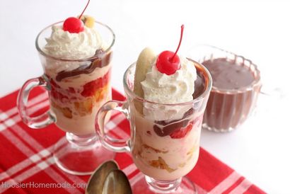 Banana Split Eisbecher - Hoosier Homemade