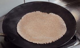 Benares ka khana Ragi ki Roti Schritt für Schritt Verfahren, wie ragi ki Roti machen