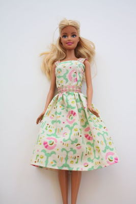 Barbie® Kleid Tutorial - Schlauheit ist nicht optional