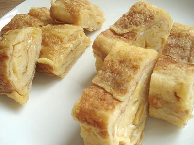 Basics Tamagoyaki oder Atsuyaki Tamago, japanisches süßes Omelett, JustHungry