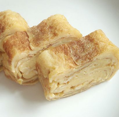 Basics Tamagoyaki oder Atsuyaki Tamago, japanisches süßes Omelett, JustHungry