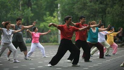 exercices de base du tai-chi pour les débutants et les personnes âgées - Vkool